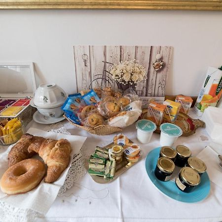 B&B" Del Castello" Roccascalegna Zewnętrze zdjęcie